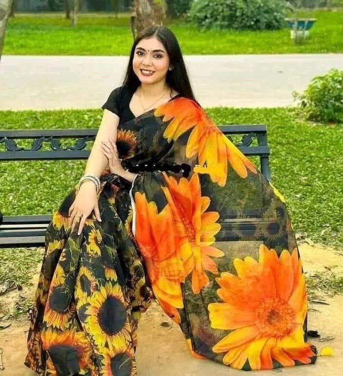 ডিজিটাল প্রিন্ট চান্দুরি সিল্ক শাড়ি